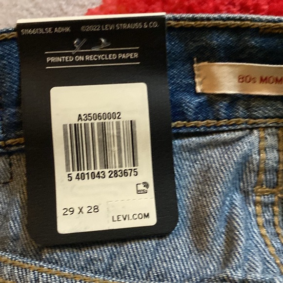 Levi’s  80s MOM Jeans - Picture 7 of 10